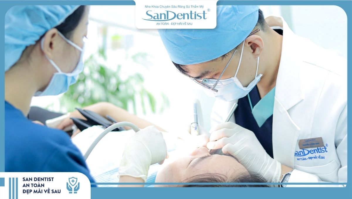 Đội ngũ bác sĩ nha khoa San Dentist với nhiều năm kinh nghiệm