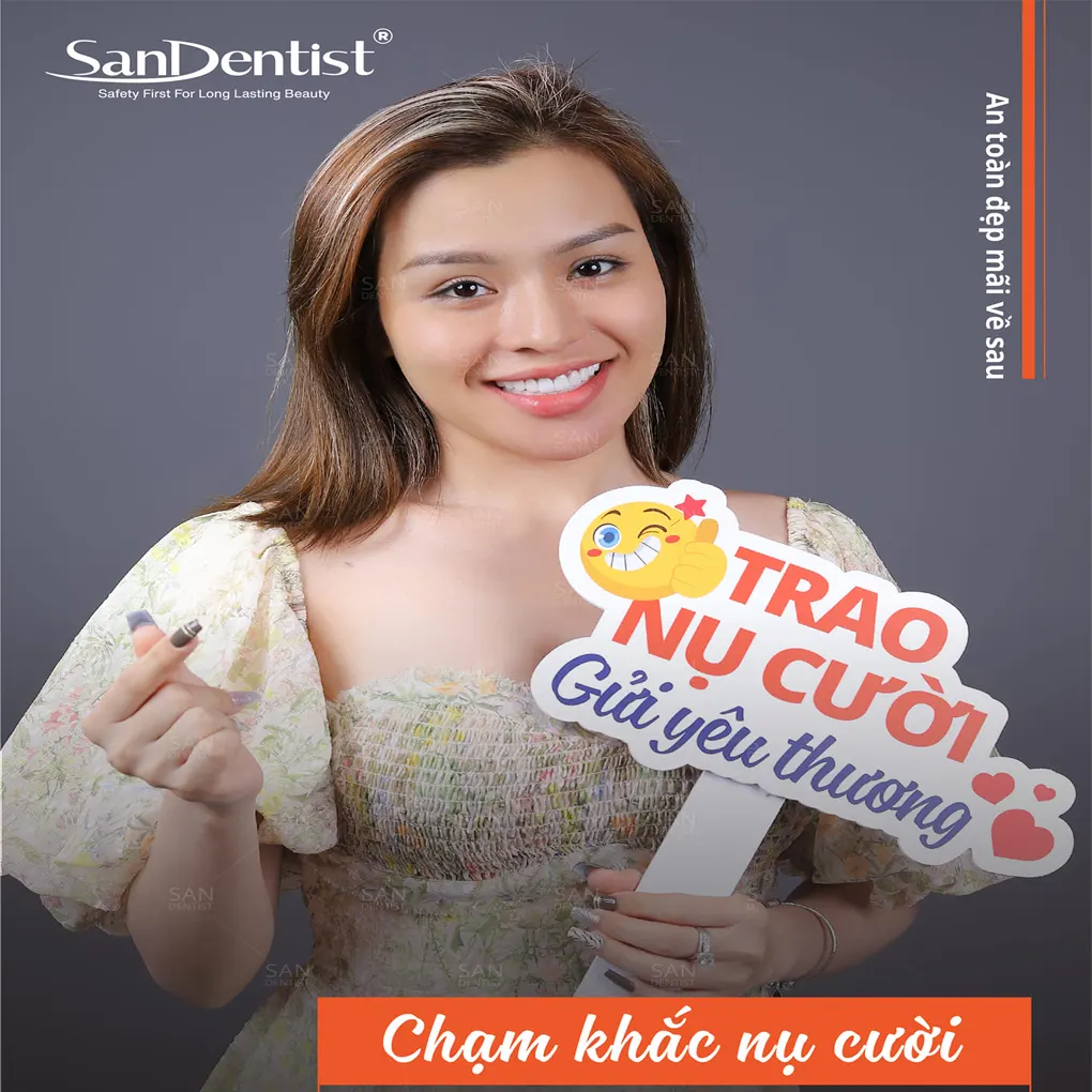 Phủ sứ răng hàm là gì? Có điều trị bệnh lý răng được không? 