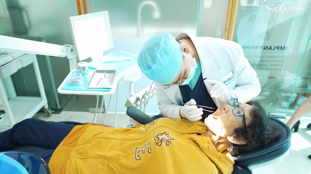 Bà Sáu Thia và hành trình "tìm lại nụ cười" cùng San Dentist