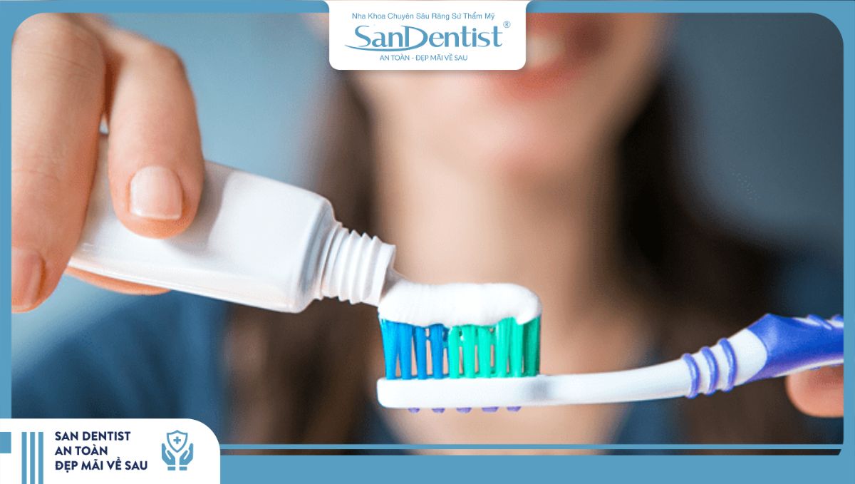 Kem đánh răng có chỉ số RDA thấp giúp tránh trầy xước bề mặt sứ