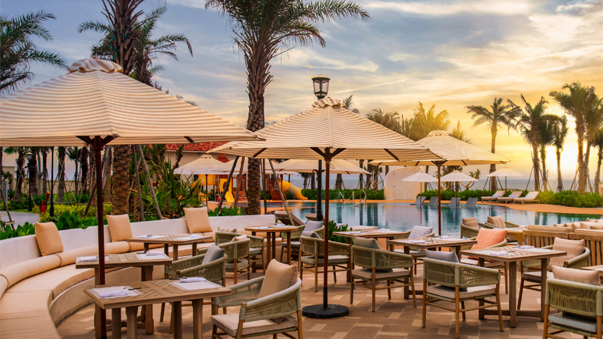 Trồng răng implant nghỉ dưỡng 5 sao