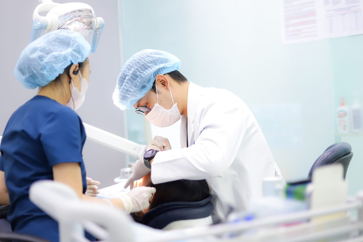 veneer vs bọc răng sứ - hình 5
