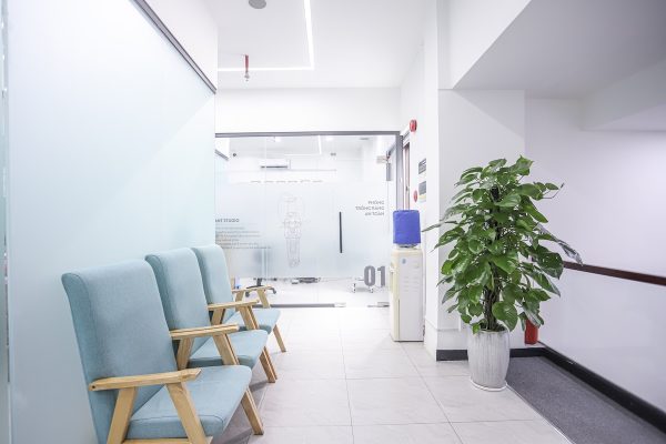 Bảng giá răng sứ 2026 - Bọc răng sứ thẩm mỹ và dán sứ Veneer tại San Dentist